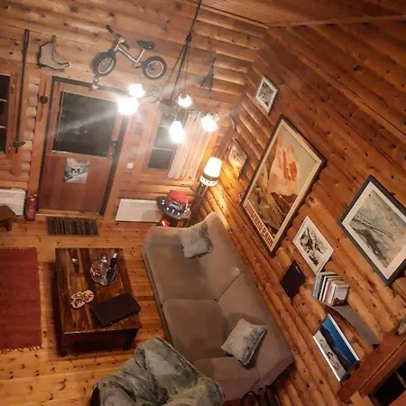 Domek alpejski Luxury Chalet Tsek