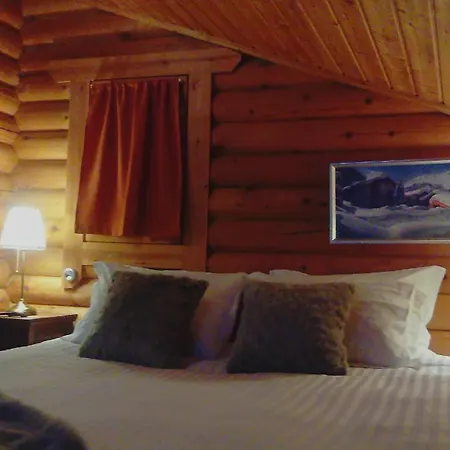 Luxury Chalet Tsek Domek alpejski Kalawrita