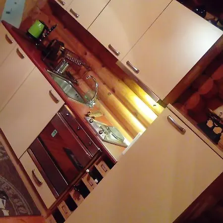 Luxury Chalet Tsek Калаврита