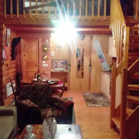 Luxury Chalet Tsek Domek alpejski Kalawrita