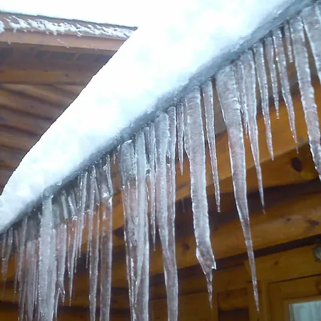 Domek alpejski Luxury Chalet Tsek *